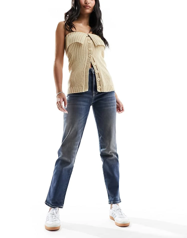 Pimkie Straight Leg Jeans In Mid Blue Wash For Women 5 Pimkie Straight Leg Jeans In Mid Blue Wash For Women - Image 3