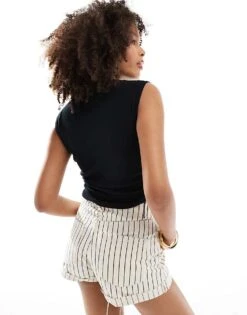 Pimkie High Neck Ruched Side Sleeveless Crop Top In Black For Women 10 Pimkie High Neck Ruched Side Sleeveless Crop Top In Black For Women -Cheap Fashnado Store 206669801 4