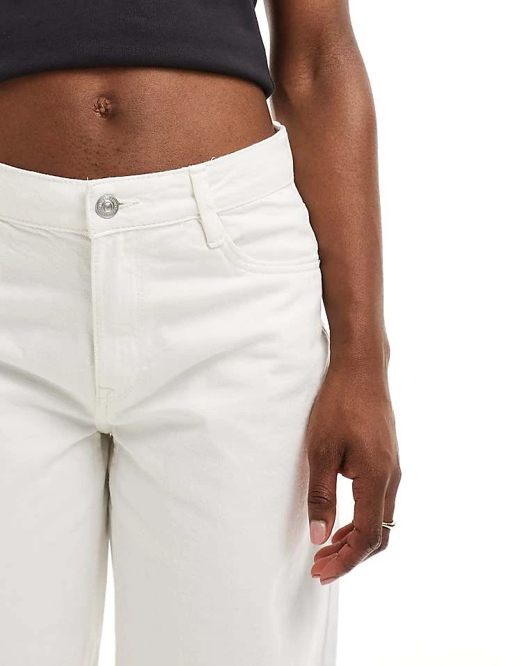 Pimkie Ripped Knee Baggy Jeans In White For Women 6 Pimkie Ripped Knee Baggy Jeans In White For Women - Image 4