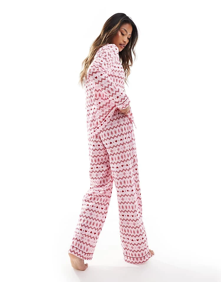 Boux Avenue Christmas Fleece Long Sleeve & Trouser Pjs In A Bag In Fairisle Print For Women Pink 6 Boux Avenue Christmas Fleece Long Sleeve & Trouser Pjs In A Bag In Fairisle Print For Women Pink - Image 4